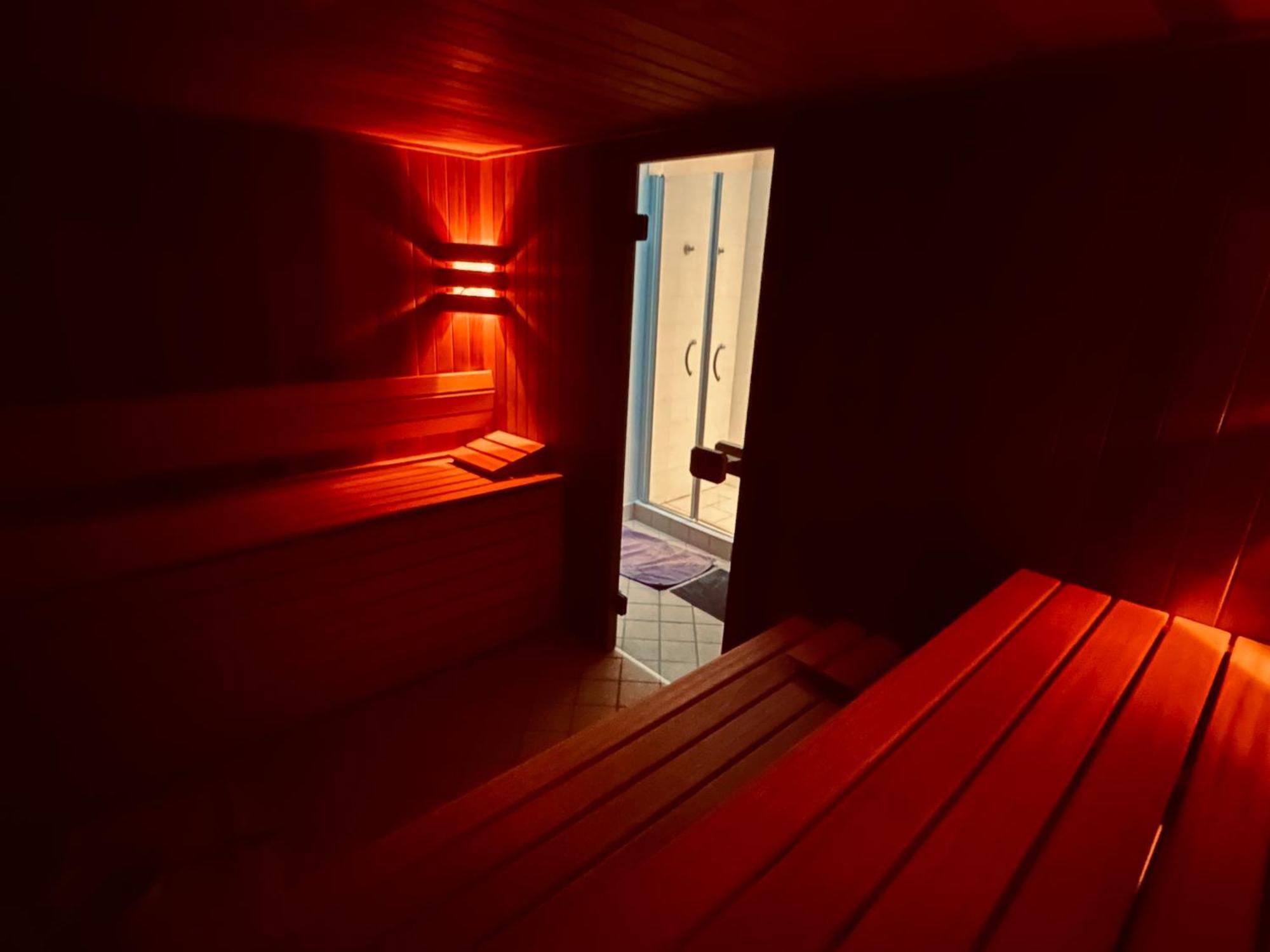 Notre-Dame D'Escouloubre Sources D'Eaux Chaudes Privees Et Sauna Exterior foto